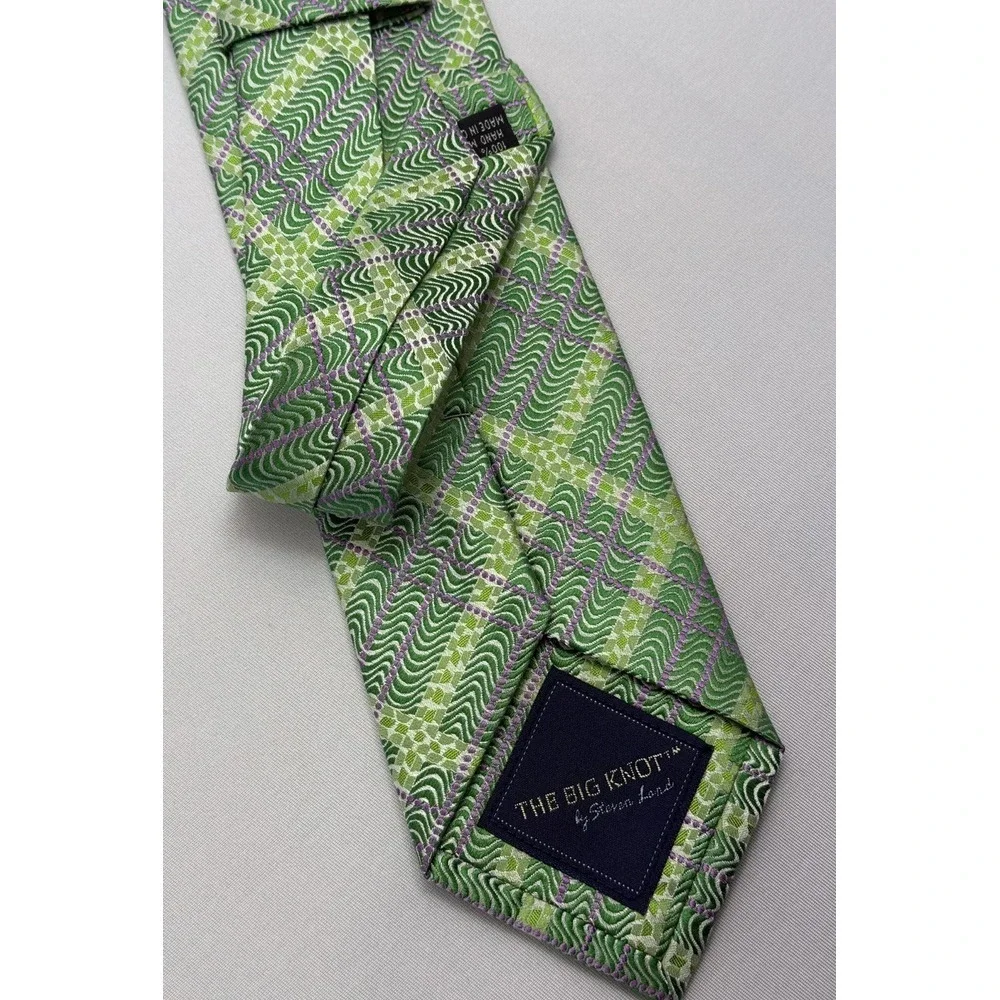 THE BIG KNOT Steven Land Mens 100% Silk XL Tie Green Purple W3.5